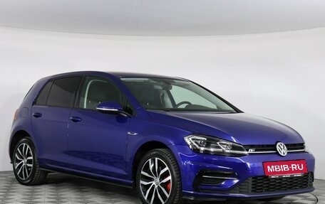 Volkswagen Golf VII, 2018 год, 1 897 000 рублей, 3 фотография