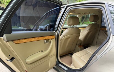 Audi A4, 2006 год, 1 089 000 рублей, 11 фотография