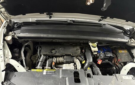 Citroen C4 Picasso II рестайлинг, 2014 год, 950 000 рублей, 16 фотография