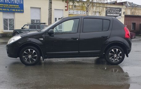 Renault Logan I, 2011 год, 685 000 рублей, 3 фотография