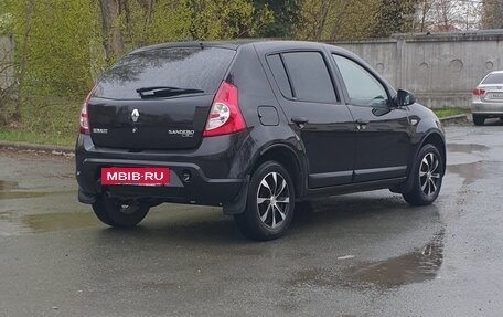 Renault Logan I, 2011 год, 685 000 рублей, 7 фотография