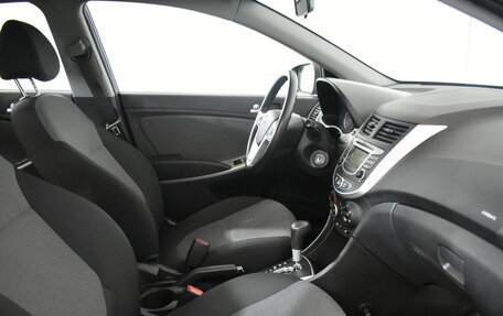 Hyundai Solaris II рестайлинг, 2013 год, 649 000 рублей, 11 фотография