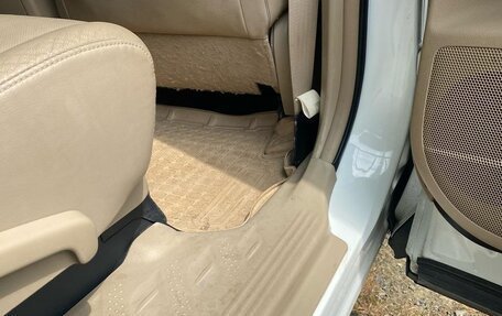Toyota Highlander III, 2011 год, 1 950 000 рублей, 20 фотография