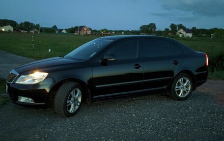 Skoda Octavia, 2012 год, 1 057 000 рублей, 2 фотография