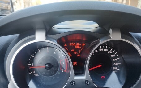 Nissan Juke II, 2017 год, 1 470 000 рублей, 2 фотография