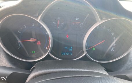 Chevrolet Cruze II, 2013 год, 1 250 000 рублей, 13 фотография