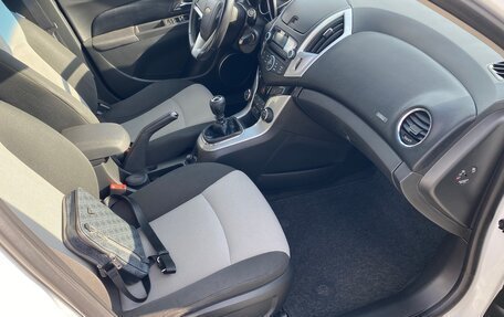 Chevrolet Cruze II, 2013 год, 1 250 000 рублей, 15 фотография