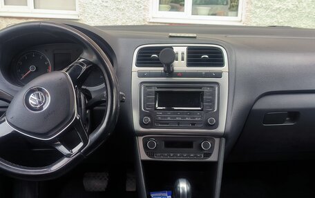 Volkswagen Polo VI (EU Market), 2017 год, 1 200 000 рублей, 7 фотография