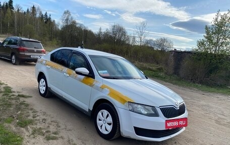 Skoda Octavia, 2015 год, 640 000 рублей, 3 фотография