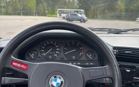 BMW 3 серия, 1986 год, 315 000 рублей, 18 фотография