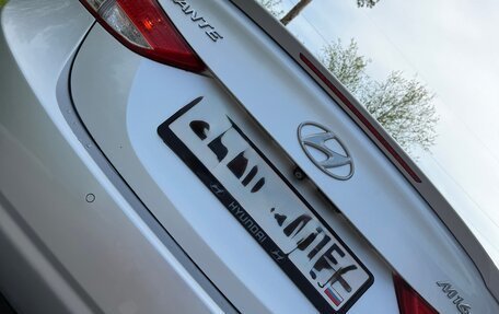 Hyundai Avante, 2011 год, 1 200 000 рублей, 4 фотография