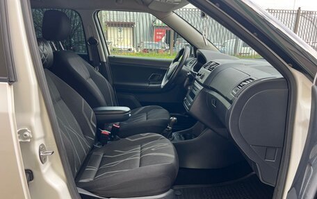 Skoda Fabia II, 2014 год, 930 000 рублей, 20 фотография