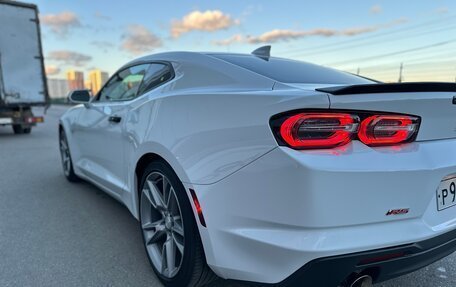 Chevrolet Camaro VI, 2022 год, 4 050 000 рублей, 9 фотография