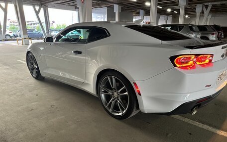 Chevrolet Camaro VI, 2022 год, 4 050 000 рублей, 4 фотография
