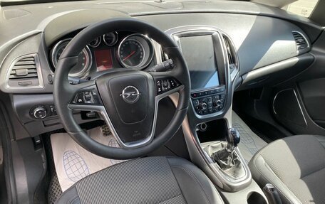 Opel Astra J, 2011 год, 594 000 рублей, 8 фотография