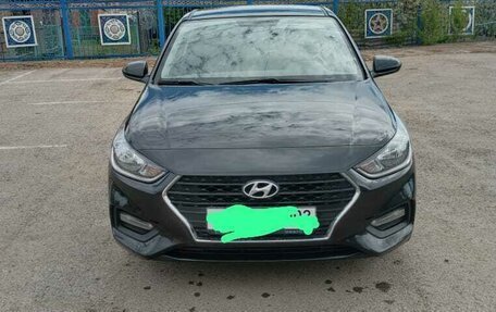 Hyundai Solaris II рестайлинг, 2018 год, 1 600 000 рублей, 4 фотография