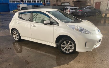 Nissan Leaf I, 2014 год, 800 000 рублей, 1 фотография