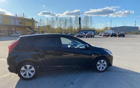 Hyundai Solaris II рестайлинг, 2014 год, 850 000 рублей, 4 фотография