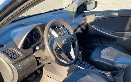 Hyundai Solaris II рестайлинг, 2014 год, 850 000 рублей, 7 фотография