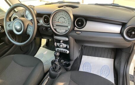 MINI Hatch, 2010 год, 599 000 рублей, 8 фотография