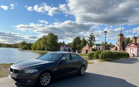 BMW 5 серия, 2011 год, 1 950 000 рублей, 5 фотография