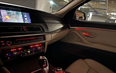 BMW 5 серия, 2011 год, 1 950 000 рублей, 9 фотография