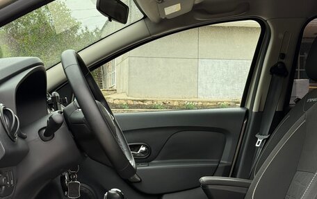 Renault Sandero II рестайлинг, 2020 год, 1 410 000 рублей, 13 фотография