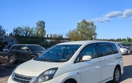 Toyota ISis I, 2010 год, 1 050 000 рублей, 12 фотография