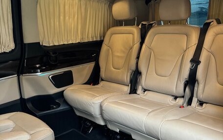Mercedes-Benz V-Класс, 2015 год, 4 100 000 рублей, 18 фотография