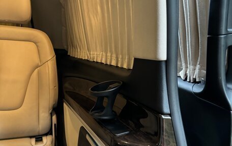 Mercedes-Benz V-Класс, 2015 год, 4 100 000 рублей, 14 фотография