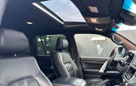 Toyota Land Cruiser 200, 2019 год, 6 900 000 рублей, 10 фотография