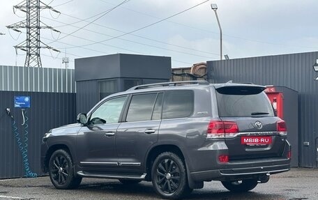 Toyota Land Cruiser 200, 2019 год, 6 900 000 рублей, 15 фотография