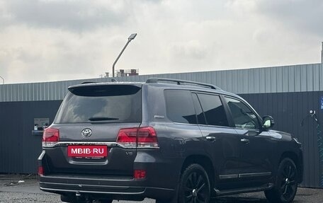Toyota Land Cruiser 200, 2019 год, 6 900 000 рублей, 17 фотография