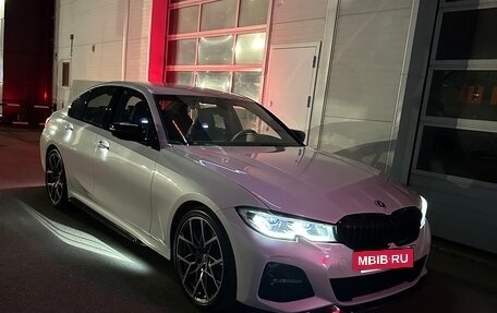 BMW 3 серия, 2019 год, 3 450 000 рублей, 38 фотография