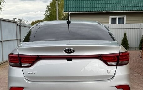 KIA Rio IV, 2020 год, 1 550 000 рублей, 2 фотография