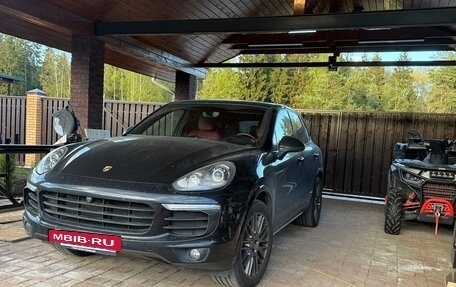 Porsche Cayenne III, 2017 год, 6 200 000 рублей, 3 фотография