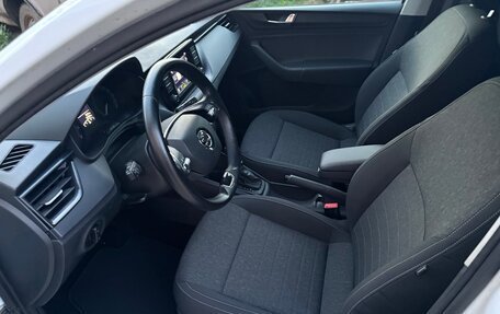 Skoda Rapid II, 2021 год, 1 300 000 рублей, 10 фотография