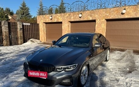 BMW 3 серия, 2019 год, 3 800 000 рублей, 17 фотография