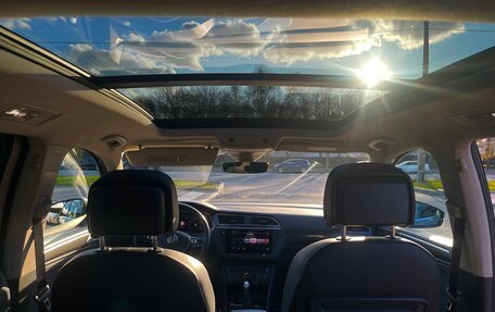 Volkswagen Tiguan II, 2019 год, 3 490 000 рублей, 8 фотография