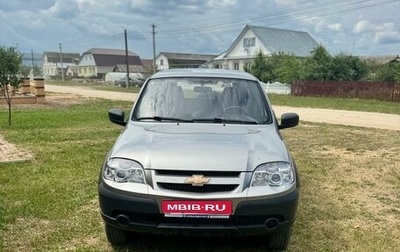 Chevrolet Niva I рестайлинг, 2014 год, 790 000 рублей, 1 фотография