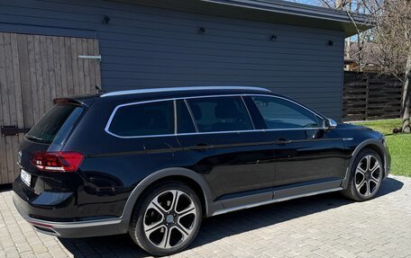 Volkswagen Passat B8 рестайлинг, 2020 год, 2 700 000 рублей, 4 фотография
