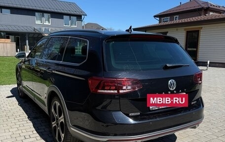 Volkswagen Passat B8 рестайлинг, 2020 год, 2 700 000 рублей, 7 фотография
