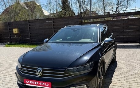 Volkswagen Passat B8 рестайлинг, 2020 год, 2 700 000 рублей, 10 фотография