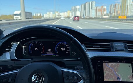 Volkswagen Passat B8 рестайлинг, 2020 год, 2 700 000 рублей, 36 фотография