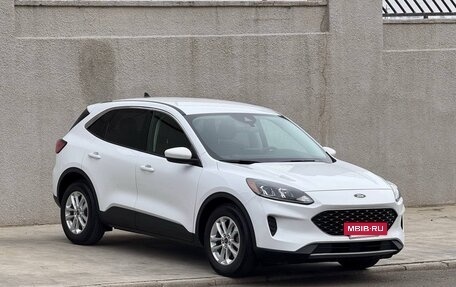Ford Escape, 2021 год, 1 100 000 рублей, 3 фотография
