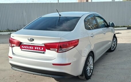 KIA Rio III рестайлинг, 2016 год, 970 000 рублей, 22 фотография