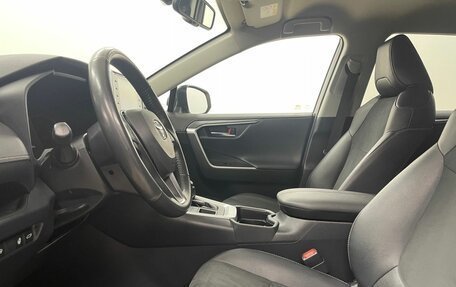 Toyota RAV4, 2021 год, 3 789 000 рублей, 10 фотография