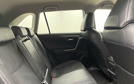 Toyota RAV4, 2021 год, 3 789 000 рублей, 12 фотография