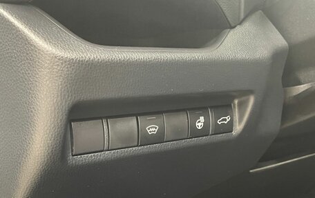 Toyota RAV4, 2021 год, 3 789 000 рублей, 17 фотография
