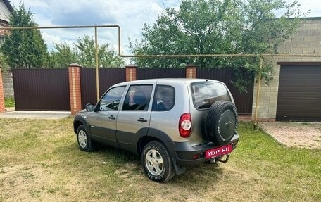 Chevrolet Niva I рестайлинг, 2014 год, 790 000 рублей, 4 фотография